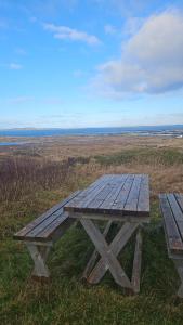 Anchor House, Spacious 3 bedroom apartment, fabulous sea views