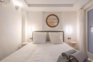 Logement elegant avec patio prive et climatisation