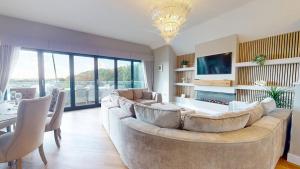 Swing Bridge Cottage