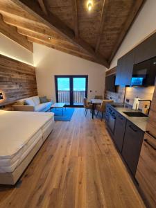 Penthouse Studio II mit Balkon und Ausblick