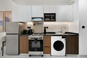 Bloomfields Stunning STU, Elz By Danube, Dubai