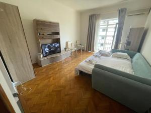 Best View Studio Central!