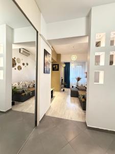 Luxury Lazar Towers Palas Mall Area