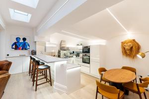 Chic Pimlico Escape with Style & Comfort