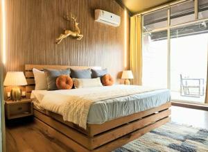 Silver wings Kasauli