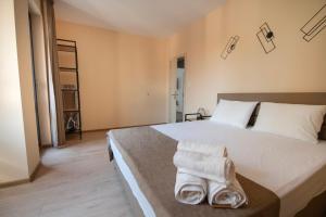 Apartments by the river 2