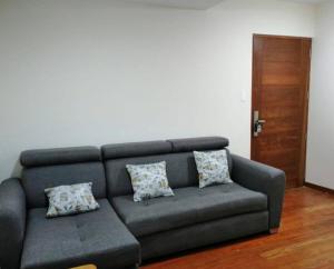 Quiet and cozy 1-bedroom apartment