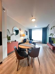 MOMOApart - Downtown Tram Depot