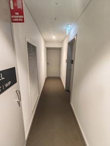 Modern Sydney City Apartment