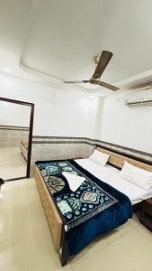 Hotel M D Palace Near Rammandir Ayodhya