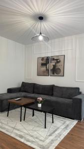 Emi Center Apartments