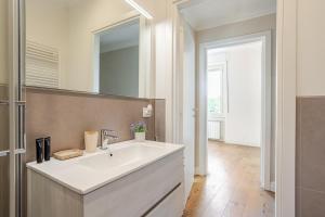 Accommodation near the center with a view of the river