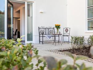 Prora - Strandapartment mit Sauna und Strandkorb am Strand - Königsstuhl