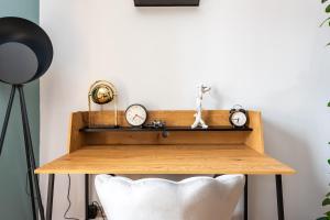 Hotwells Apartment - Stylish Retreat with Free parking