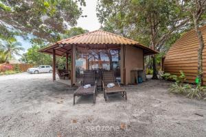 Cabanas Pé na Areia na Bahia - OTX