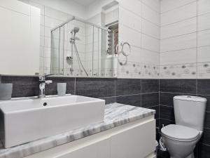 Wonderful Apartment in Saranda 272