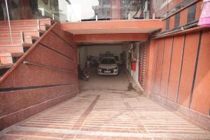 Hotel Rudra Rudra Inn Near Kashi Vishwanath temple
