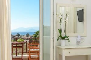Perla Hotel Naxos Greece