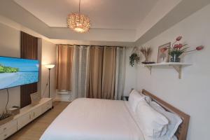 Miami tower azure staycation