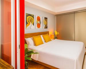 Miami tower azure staycation