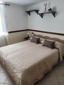 Casa nel Verde in Collina con Terrazzo Vista Mare