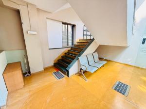 Navyug Home4BHK VillaNashikSpacious Parking