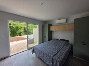 Lacninid - Entre Rives et Collines