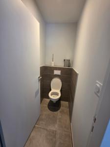 Lacninid - Entre Rives et Collines