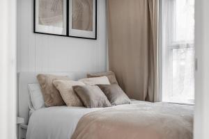 Modern & Trendy London Flat