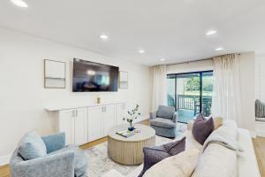 Turnberry Village 237