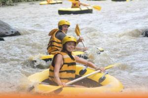 Riverside 3BR Bungalows with Pool, Jungle, ATV & Tubing - Ubud