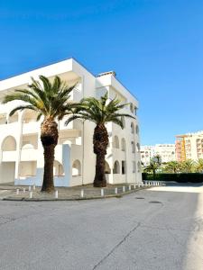 Apt CV - with pool and 200 meters from beach