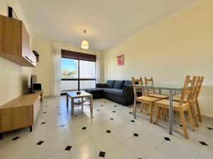 Apt CV - with pool and 200 meters from beach