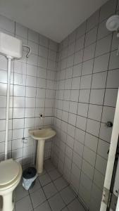 Sobrados a 100mt do mar em bombas