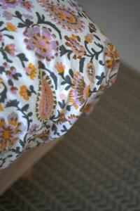 Maison Seventies climatisée, parking privé