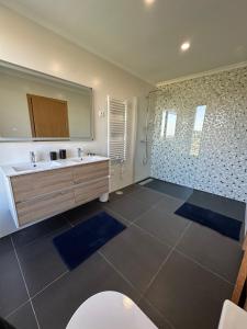 Belle et grande maison Parada Braganca Portugal