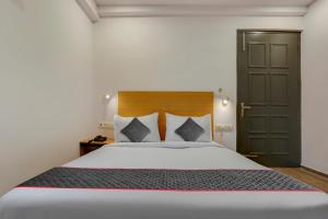 Collection O Hotel Shivam INN