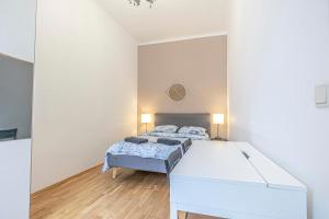 Comfortable 2BR Apt Next to Vienna Vibrant Center
