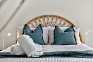 Yellow Doors .... Sixty