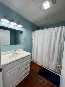 1625 Coastal Cottage