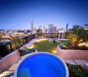 Zen Suite Cozy 1 Bedroom with 2 Beds Spa Pool Gym Sauna