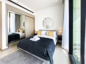 Modern and Cozy 1 Bedroom with Private Balcony Pool