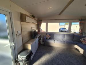 3 Bedroom 2 Bathroom Caravan Charlie Delta