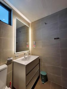 Sea view Apartmen in Trizen