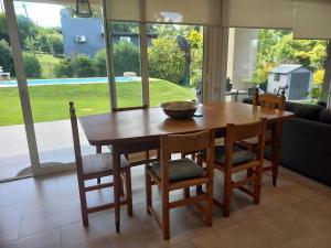 Casa Sierra de los Padres Gran parque y pileta