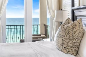 Sea La Vie- On the Beach- 2 Pools- Elevator