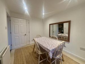 Warfield Charming Three Bedroom House