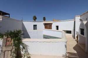 RIAD BAB OUCHKA & Heated pool