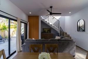 Modern House, Rooftop Ocean Views & Private Pool