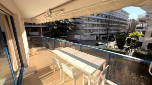 Avenue de Madrid 19 - Croisette Madrid